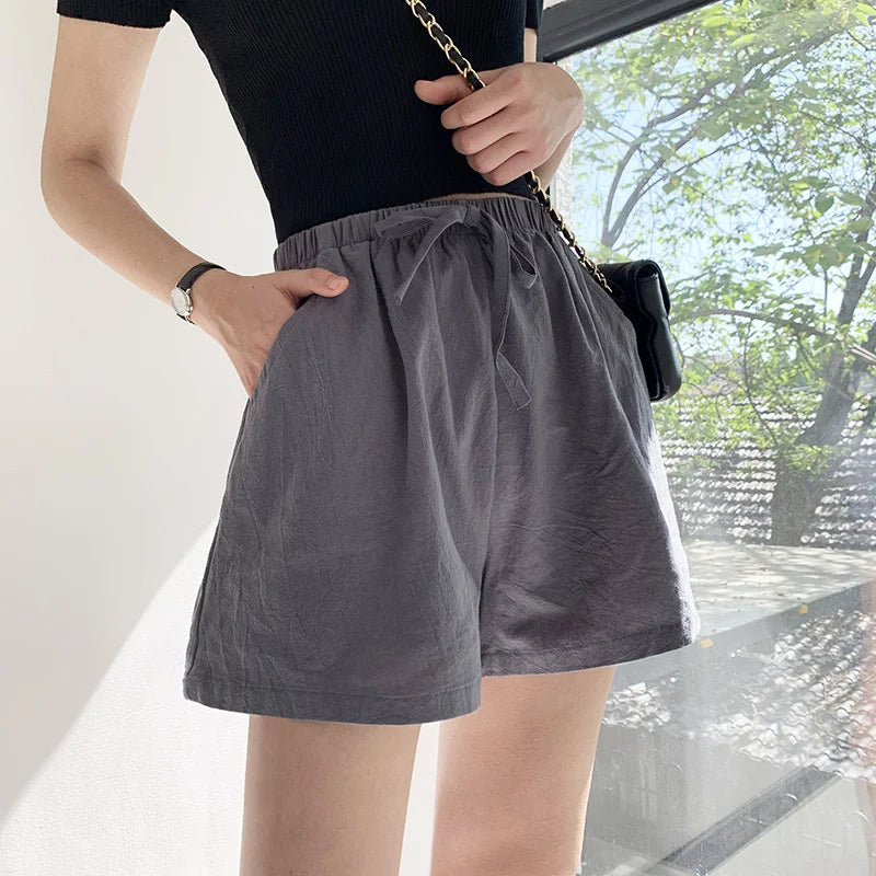 Soft & Stylish Women’s Shorts – Mid-Waist Prairie Chic for Everyday Wear